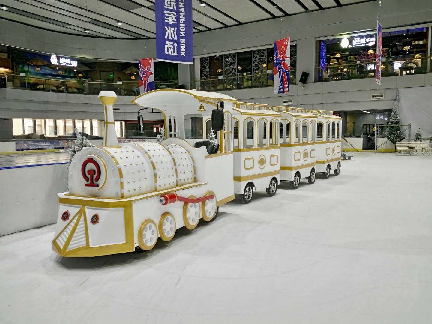 青浦景区小火车